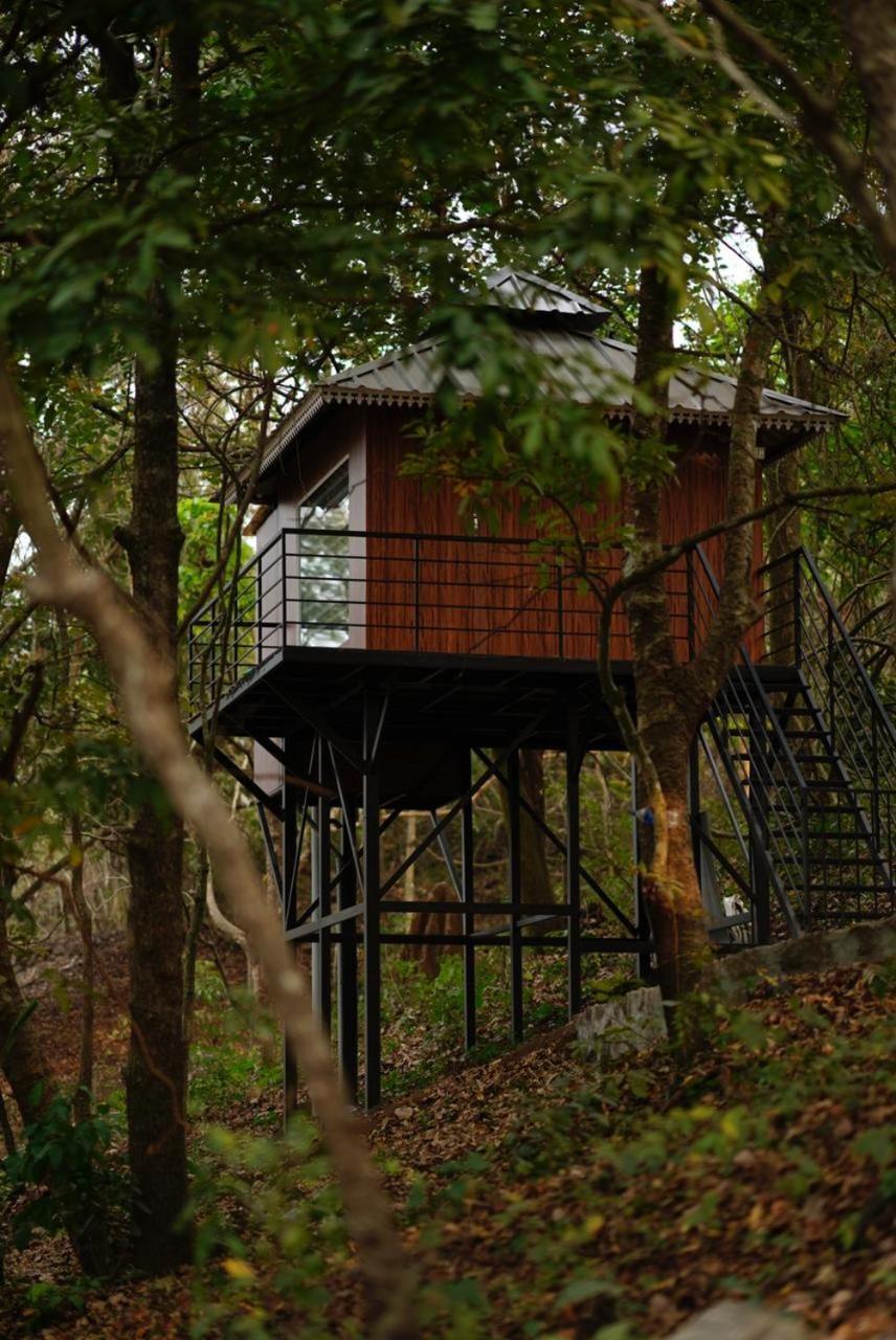 Misty Green Hills Parks & Resorts Kondotty 外观 照片