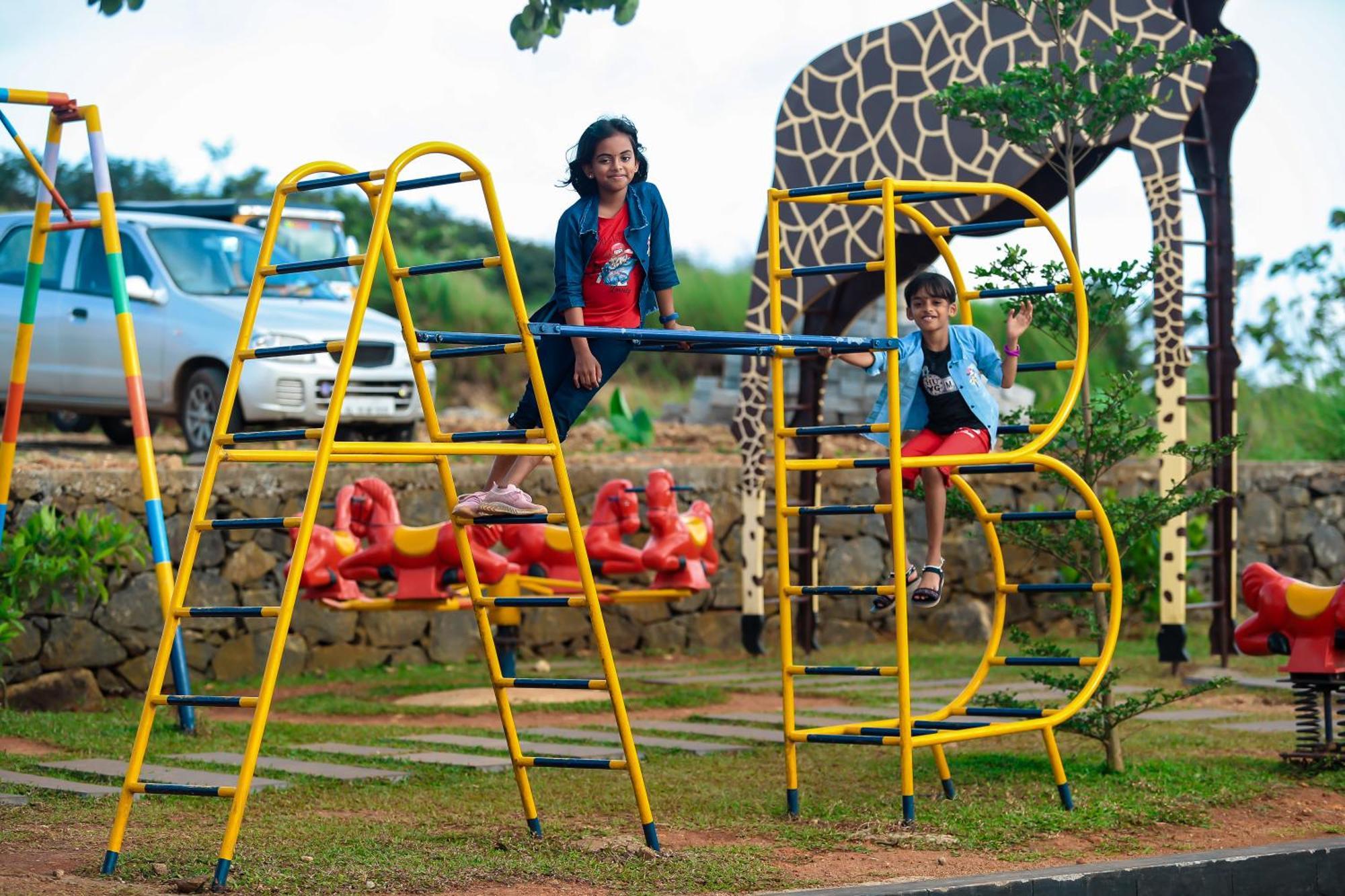 Misty Green Hills Parks & Resorts Kondotty 外观 照片