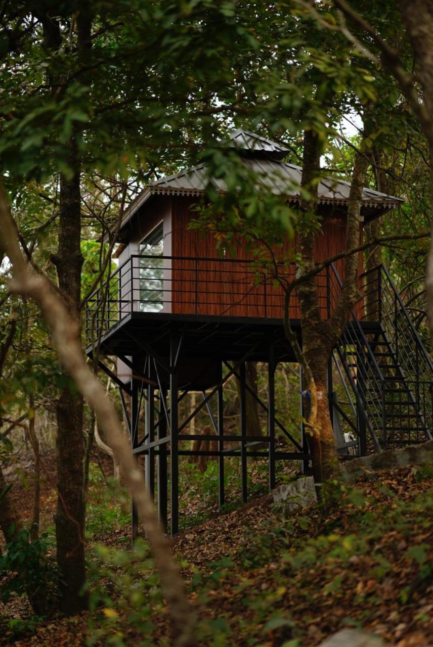 Misty Green Hills Parks & Resorts Kondotty 外观 照片