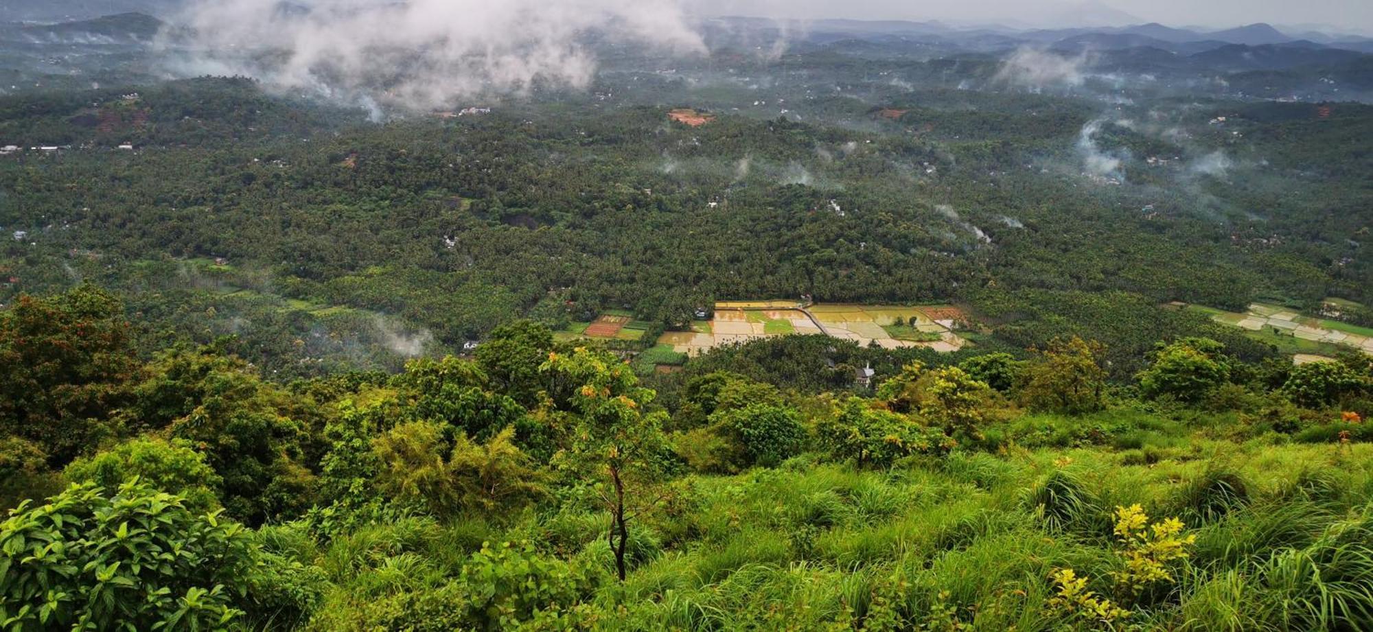 Misty Green Hills Parks & Resorts Kondotty 外观 照片